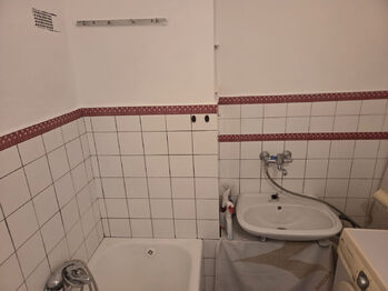 Pronájem bytu 3+1 v osobním vlastnictví 77 m², Pardubice
