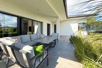 terasa - Prodej domu 226 m², Sibřina