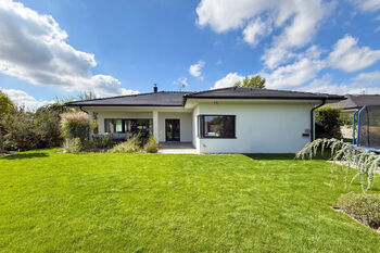 zahrada - Prodej domu 226 m², Sibřina