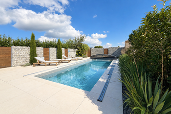 bazén - Prodej domu 226 m², Sibřina
