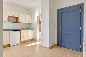 Předsíň - Prodej bytu 1+1 v osobním vlastnictví 33 m², Praha 6 - Dejvice