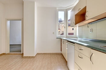 Kuchyně - Prodej bytu 1+1 v osobním vlastnictví 33 m², Praha 6 - Dejvice