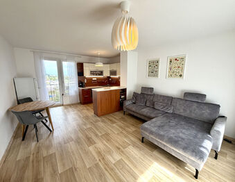 Prodej bytu 3+kk v osobním vlastnictví 71 m², Praha 9 - Čakovice