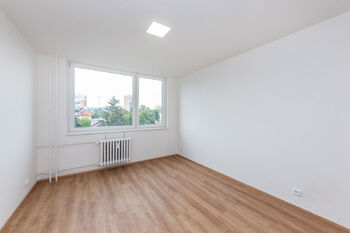 Prodej bytu 3+kk v osobním vlastnictví 70 m², Praha 3 - Žižkov