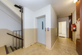 Prodej bytu 3+kk v osobním vlastnictví 70 m², Praha 3 - Žižkov