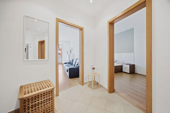 Předsíň - Prodej bytu 2+kk v osobním vlastnictví 58 m², Praha 9 - Letňany