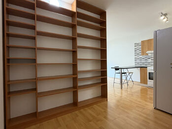 Pronájem bytu 2+kk v osobním vlastnictví 48 m², Praha 9 - Letňany