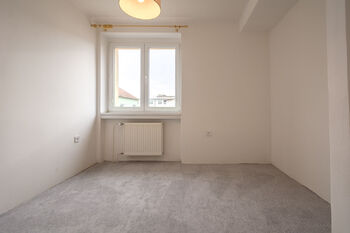 Pronájem bytu 2+1 v osobním vlastnictví 67 m², Hradec Králové