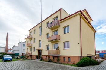 Pronájem bytu 2+1 v osobním vlastnictví 67 m², Hradec Králové