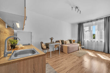 Pronájem bytu 1+kk v osobním vlastnictví 29 m², Praha 4 - Michle