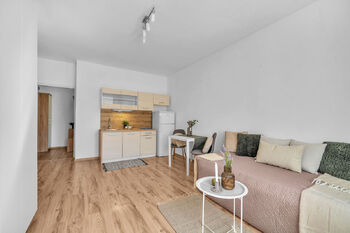 Pronájem bytu 1+kk v osobním vlastnictví 29 m², Praha 4 - Michle