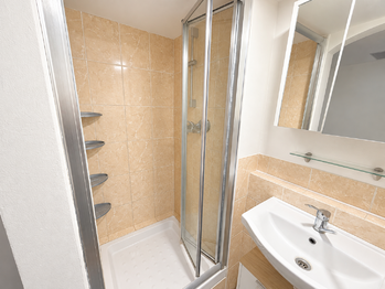Koupelna - Prodej bytu 2+kk v osobním vlastnictví 35 m², Kralupy nad Vltavou