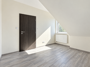 Pokoj - Pronájem bytu 2+kk v osobním vlastnictví 44 m², Milovice