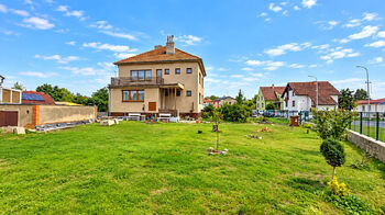 Prodej domu 240 m², Kostomlaty nad Labem