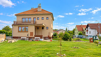 Prodej domu 240 m², Kostomlaty nad Labem