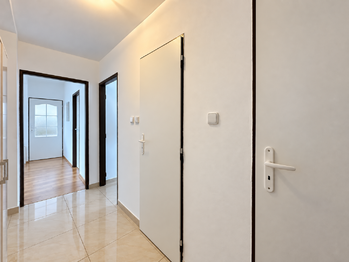 Prodej bytu 3+1 v osobním vlastnictví 63 m², Chomutov