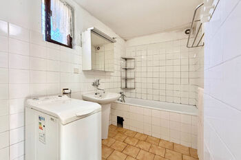 koupelna - Prodej domu 157 m², Jílové u Prahy