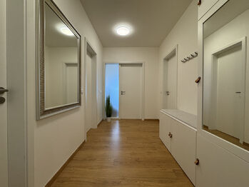 Pronájem bytu 2+kk v osobním vlastnictví 74 m², Olomouc
