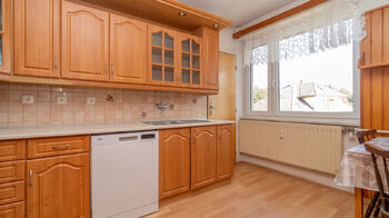 Byt 1NP - Prodej domu 212 m², Roztoky u Jilemnice