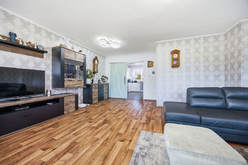 Prodej domu 148 m², Úžice
