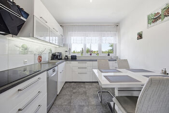 Prodej domu 148 m², Úžice