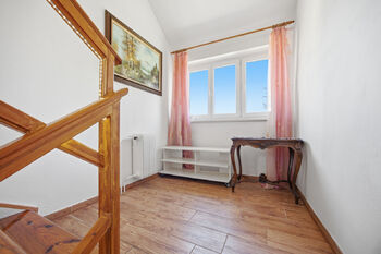 Prodej domu 148 m², Úžice