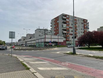 Prodej garáže 5623 m², Praha 4 - Chodov