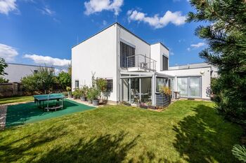 Prodej domu 156 m², Praha 9 - Vinoř