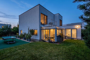 Prodej domu 156 m², Praha 9 - Vinoř