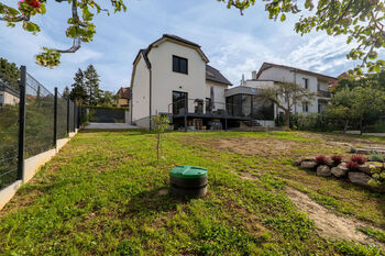 Pronájem bytu 5+kk v osobním vlastnictví 199 m², Říčany
