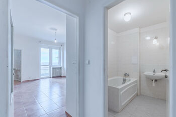Prodej bytu 3+kk v osobním vlastnictví 89 m², Praha 3 - Vinohrady
