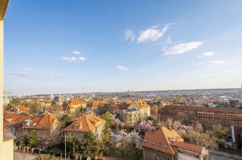 Prodej bytu 3+kk v osobním vlastnictví 89 m², Praha 3 - Vinohrady