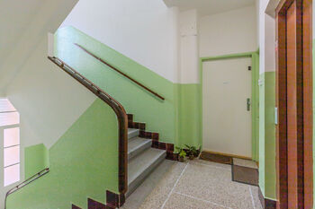 Prodej bytu 3+kk v osobním vlastnictví 89 m², Praha 3 - Vinohrady