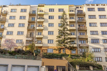 Prodej bytu 3+kk v osobním vlastnictví 89 m², Praha 3 - Vinohrady