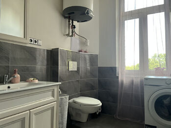 Pronájem bytu 1+kk v osobním vlastnictví 31 m², Kladno