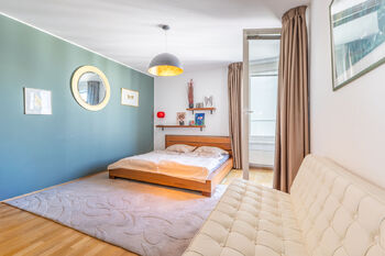 Hlavní ložnice - Prodej bytu 3+kk v osobním vlastnictví 111 m², Praha 5 - Smíchov