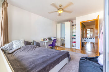 Druhá ložnice - Prodej bytu 3+kk v osobním vlastnictví 111 m², Praha 5 - Smíchov