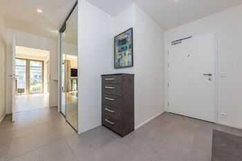 Pronájem bytu 2+kk v osobním vlastnictví 66 m², Praha 10 - Vršovice