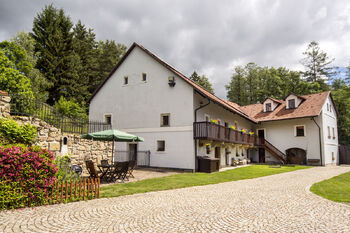 budova mlýnu - Prodej ubytovacího zařízení 550 m², Strmilov