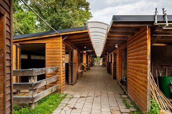 Prodej zemědělského objektu 2400 m², Baška