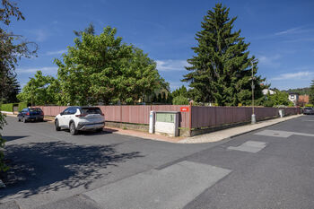 Prodej pozemku 623 m², Nelahozeves