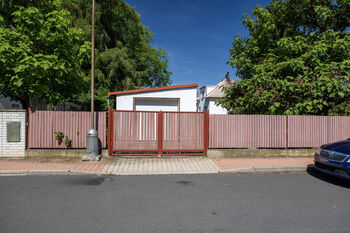 Prodej pozemku 623 m², Nelahozeves