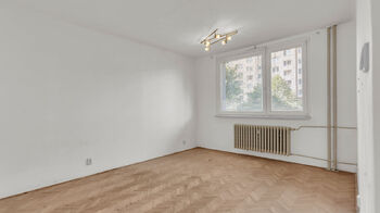 pokoj - Prodej bytu 1+1 v osobním vlastnictví 31 m², Třebíč