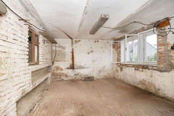 zemědělská část  - Prodej domu 450 m², Slavětín nad Metují