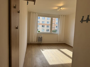 Prodej bytu 1+kk v osobním vlastnictví 21 m², Ústí nad Labem
