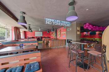 Prodej restaurace 1240 m², Aš