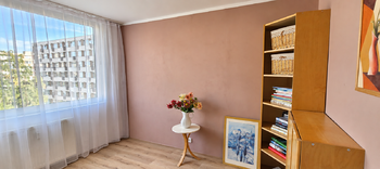 pokoj 1 - Prodej bytu 4+1 v osobním vlastnictví 80 m², Kladno