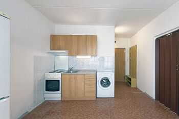 Kuchyň - Pronájem bytu 1+1 v osobním vlastnictví 36 m², Karlovy Vary