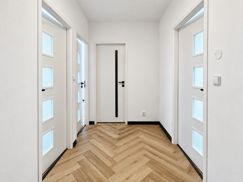 Chodba - Pronájem bytu 3+kk v osobním vlastnictví 56 m², Most