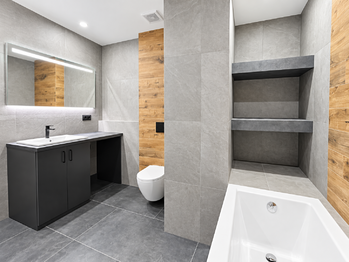 Koupelna - Pronájem bytu 3+kk v osobním vlastnictví 56 m², Most